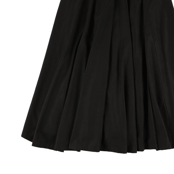 Back Open Silky Flare Dress | Tsuya